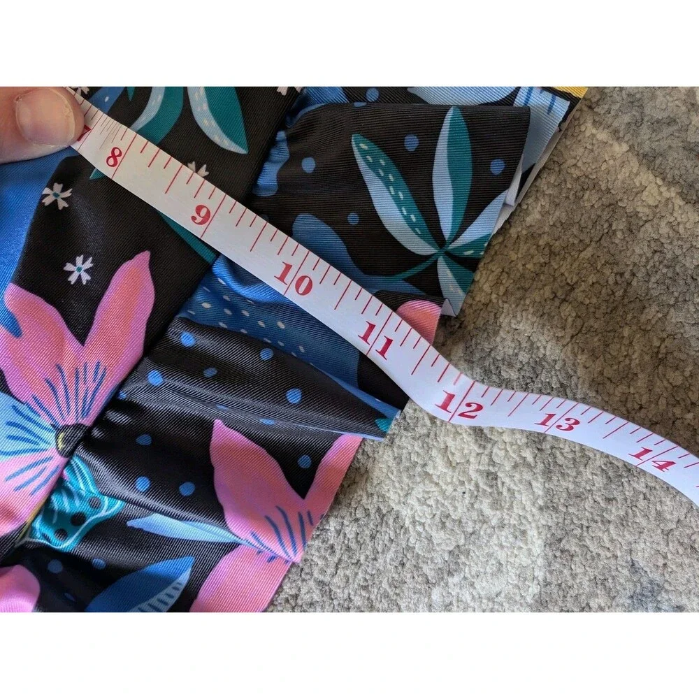 Tea Collection Bikini Top Girls Size 10 Ruffled Blk Swim Beach Hawaiian Floral